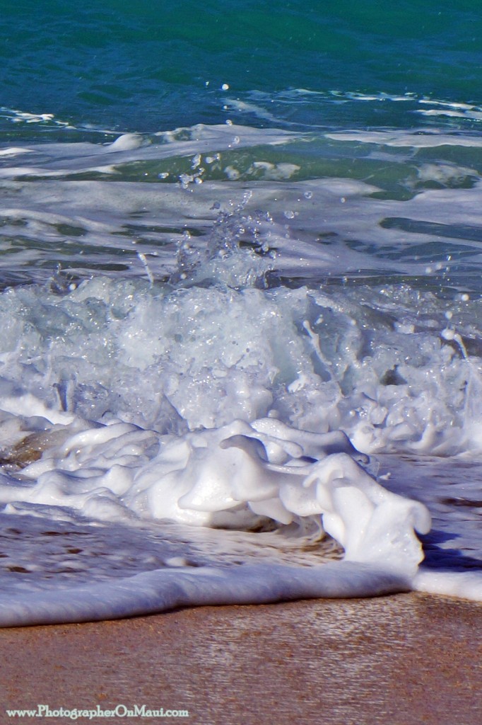 Droplets in Wave Maui Photographer