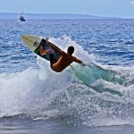 Ian Repollo Surfing